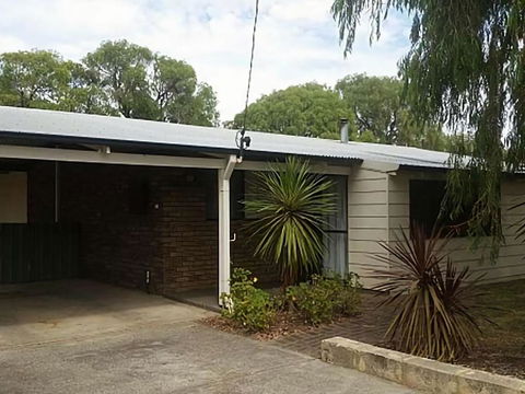 Abbey Beach Shack - Goulburn Accommodation 1