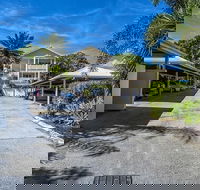 Cairns City Garden Apartment - Goulburn Accommodation