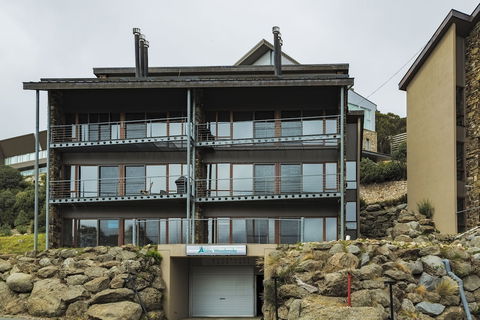 Alpine Woodsmoke - Goulburn Accommodation 0