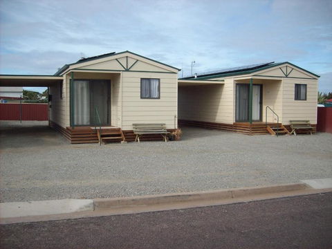 Jackos Holiday Cabins - Goulburn Accommodation 4