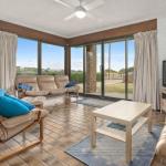 Sun & Surf Aldinga Beach Apartment - Goulburn Accommodation 0