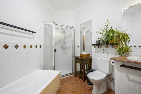 Aquila Retreat - Goulburn Accommodation 1