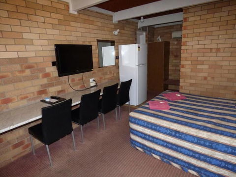 Red Chief Motel - Goulburn Accommodation 6