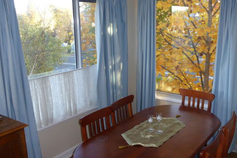A Colourcity Apartments - Goulburn Accommodation 7
