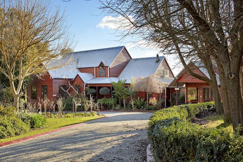 Vivere Retreat - Goulburn Accommodation 1