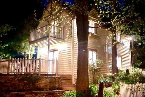 Aldgate Creek Cottage Bed & Breakfast - Goulburn Accommodation 0