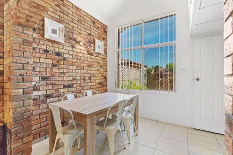 The Pines 5 - Goulburn Accommodation 6