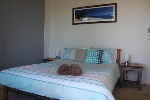 Forster Holiday Apartment - Goulburn Accommodation 5
