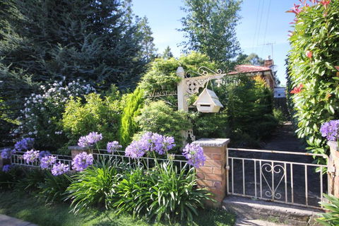 Winston Cottage At Three Sisters - Goulburn Accommodation 5