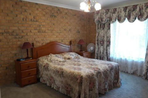 Acacia Apartments - Goulburn Accommodation 3