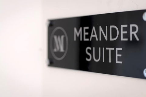 Arcoona Manor - Goulburn Accommodation 7