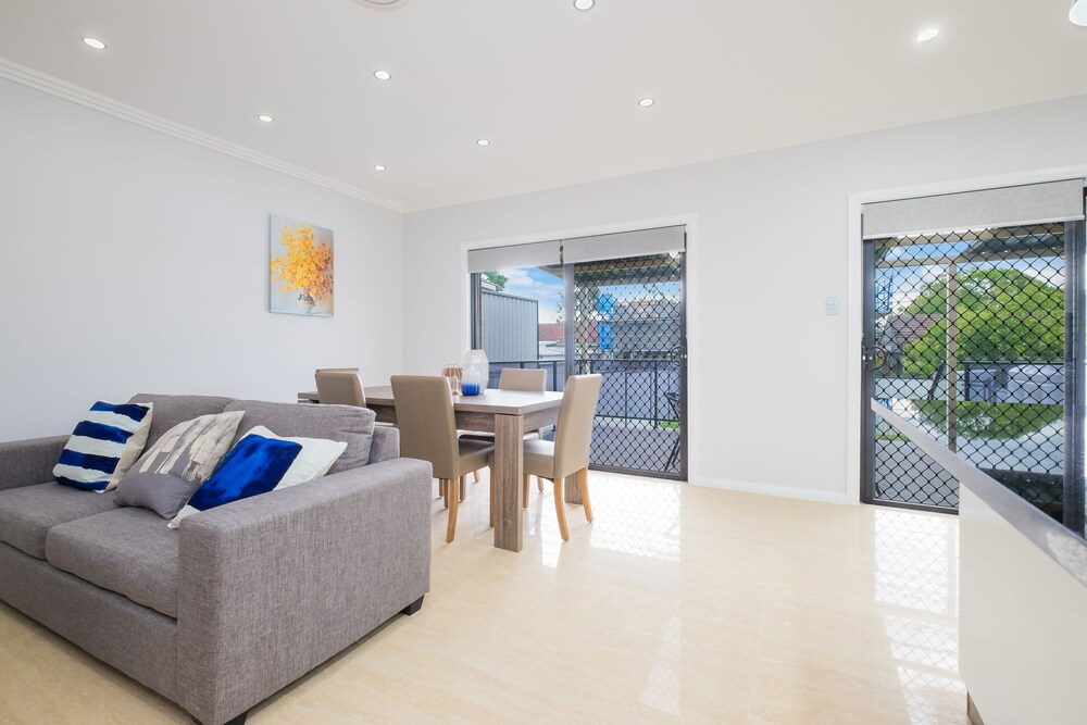 Picnic Point NSW Goulburn Accommodation