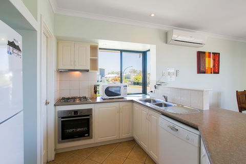 Seahaven Villas By Rockingham Apartments - Goulburn Accommodation 4