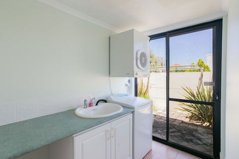 Seahaven Villas By Rockingham Apartments - Goulburn Accommodation 0