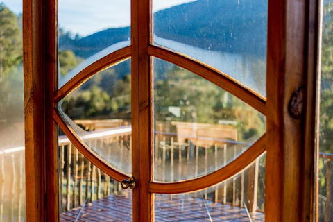 The Roundhouse - Goulburn Accommodation 3