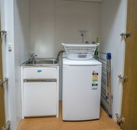Myer House - Goulburn Accommodation