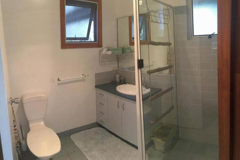 Whiskey Gully Wines - Goulburn Accommodation 6
