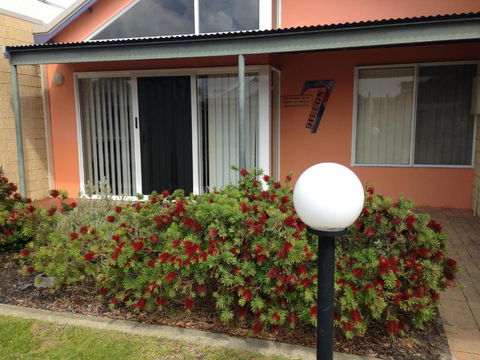 Dillon 7 - Goulburn Accommodation 5