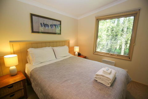 Alpine Arnica Cottage 2 - Goulburn Accommodation 2