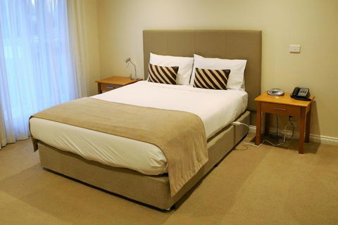 Allansford Hotel Motel - Goulburn Accommodation 4