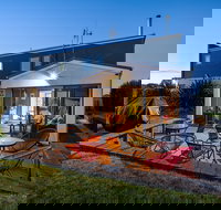 Madsen Retreat - Goulburn Accommodation