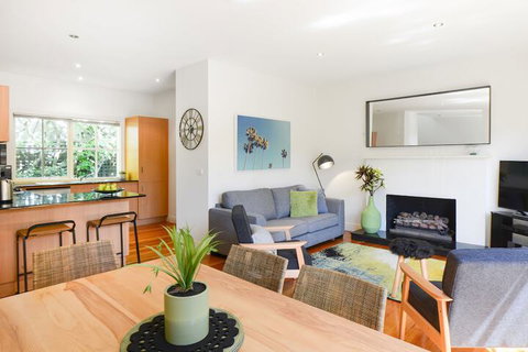 BOUTIQUE STAYS - Brighton Abode - Goulburn Accommodation 7
