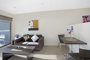 Astra Apartments Glen Waverley At VIQI - Goulburn Accommodation 5