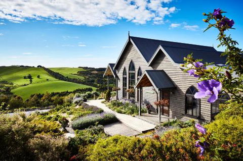 The Church House - Goulburn Accommodation 5