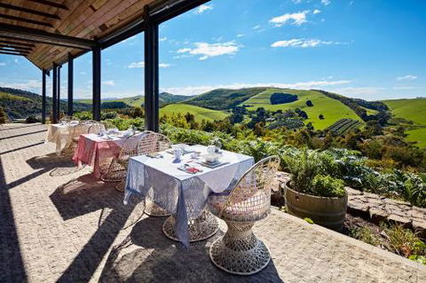 The Church House - Goulburn Accommodation 4