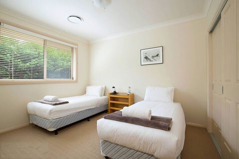 Refresham - Goulburn Accommodation 4