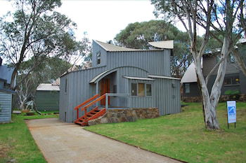 Seadog - Goulburn Accommodation 5