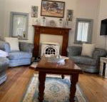 Cherry Blossom Cottage - Goulburn Accommodation