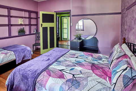 James Farmhouse - Goulburn Accommodation 4