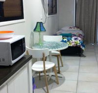 Inner City Granny Flat - Goulburn Accommodation