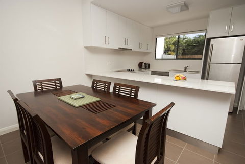 Woodville Beach Townhouse 5 - Goulburn Accommodation 3