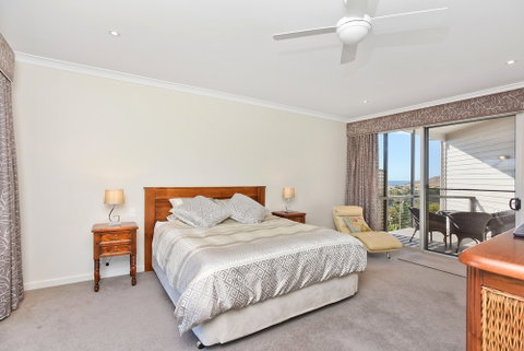 Lavina Luxury Beach House - Goulburn Accommodation 5