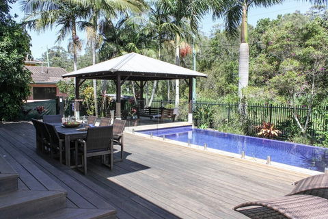 Away On Shirley Lane - Goulburn Accommodation 2