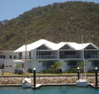Waters Edge Townhouse 4 - Goulburn Accommodation