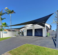 Mermaid Island Beach House - Goulburn Accommodation