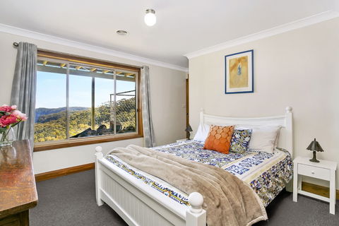 Narrow Neck Lodge - Goulburn Accommodation 3