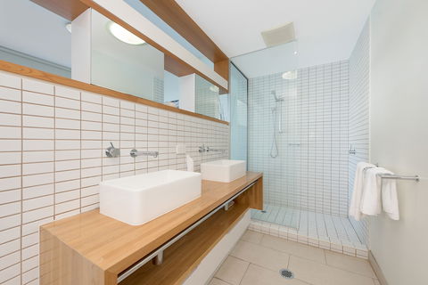 1 Bright Point Apartment 5101 - Goulburn Accommodation 3