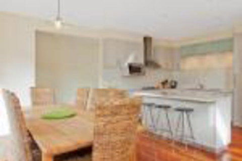 Felicity - Goulburn Accommodation 0