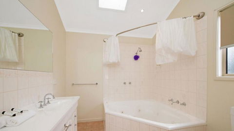Valkei - Goulburn Accommodation 1