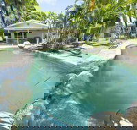 John's Tropical Island Home - Goulburn Accommodation