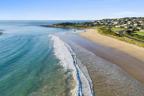 Beach & Reef - Goulburn Accommodation 2