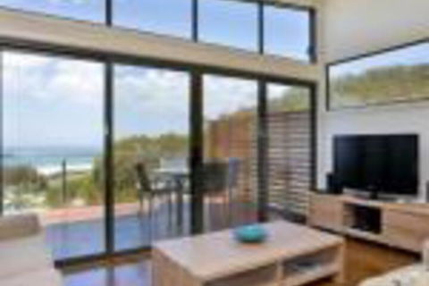 Earth Sea Sky - Goulburn Accommodation 0