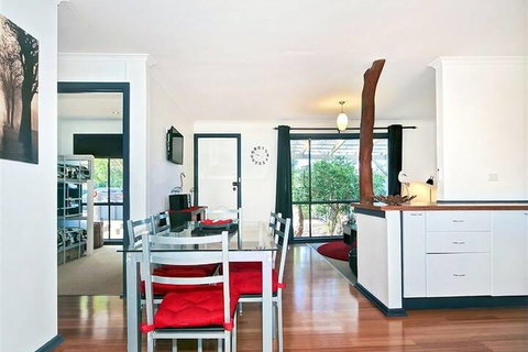 Sea Devine - Goulburn Accommodation 6