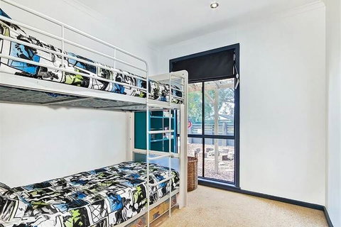Sea Devine - Goulburn Accommodation 3