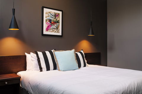 Criterion Hotel Sale - Goulburn Accommodation 3