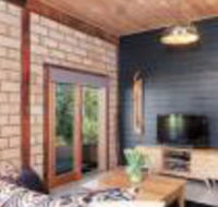 Falls River Luxury Accommodation - Goulburn Accommodation